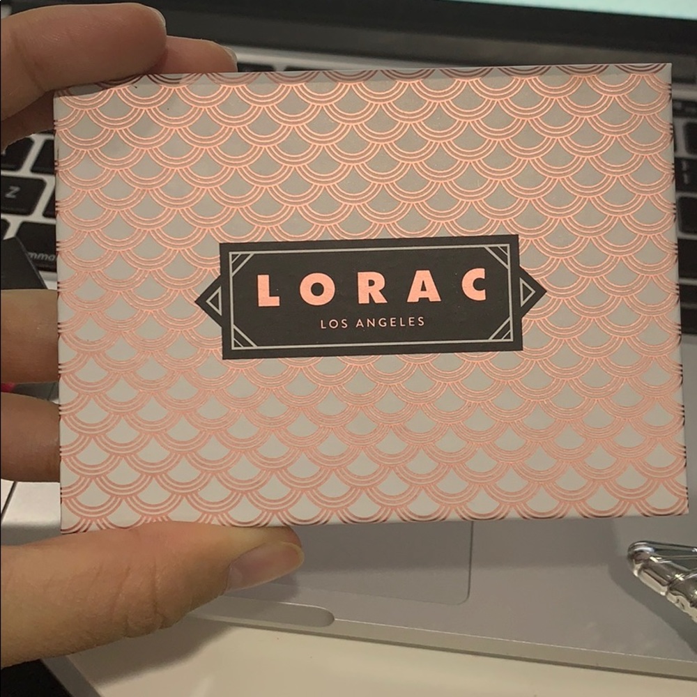 Eyeshadow Palette